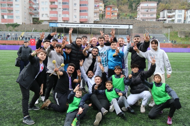 Kdz. Ereğli Belediyespor-Geredespor'u 3-1 yendi...