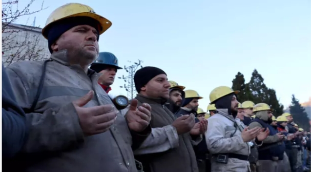 Grizu patlamasında ölen 103 madenci, dualarla anıldı...