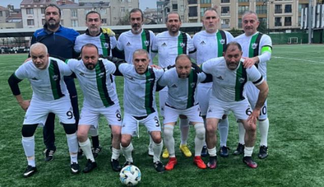 Turgut Tanyıldız Masterler 3 golle yıldızlaştı...