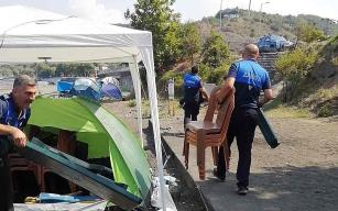 Merve Altı Plajı’nda çadır ve baraka işgalleri kaldırıldı