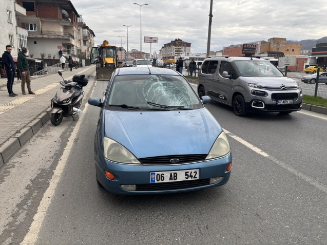 Karşıya geçmek istedi... Hastanelik oldu...
