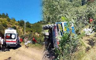 Patpat şarampole yuvarlandı… Yaralılar var…