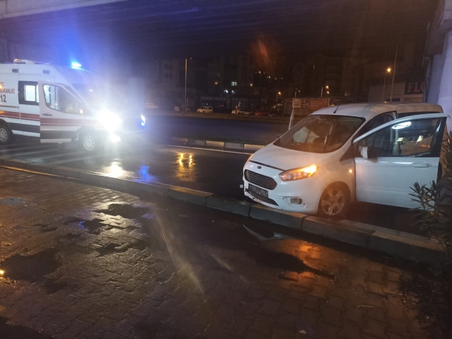 Alkollü sürücü, polis ekiplerine zor anlar yaşattı.