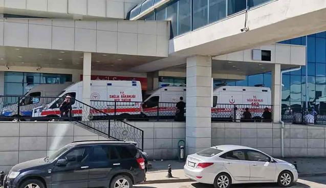 Traktörün altında kalan 10 yaşındaki çocuk öldü