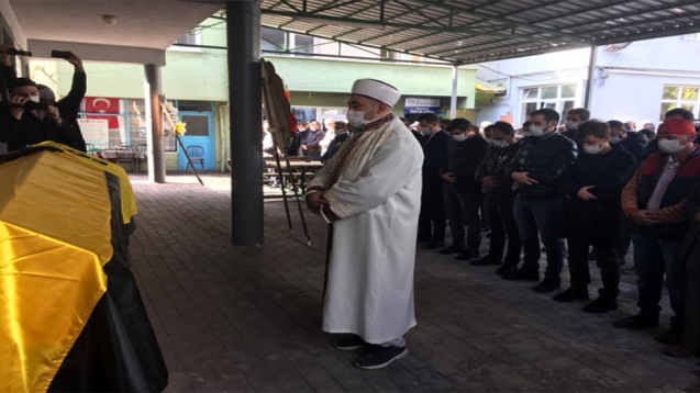 Meftun Uzun toprağa verildi...