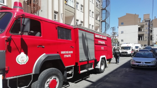 BİRİ ÇOCUK 3 KİŞİ DUMANDAN ETKİLENDİ...